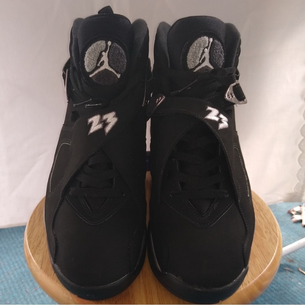 Jordan Retro 8 Chrome - Picture 3 of 8